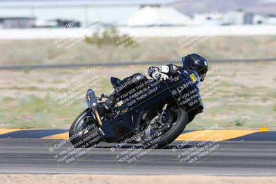 media/Apr-13-2024-SoCal Trackdays (Sat) [[f1617382bd]]/3-Turn 4 (1010am)/